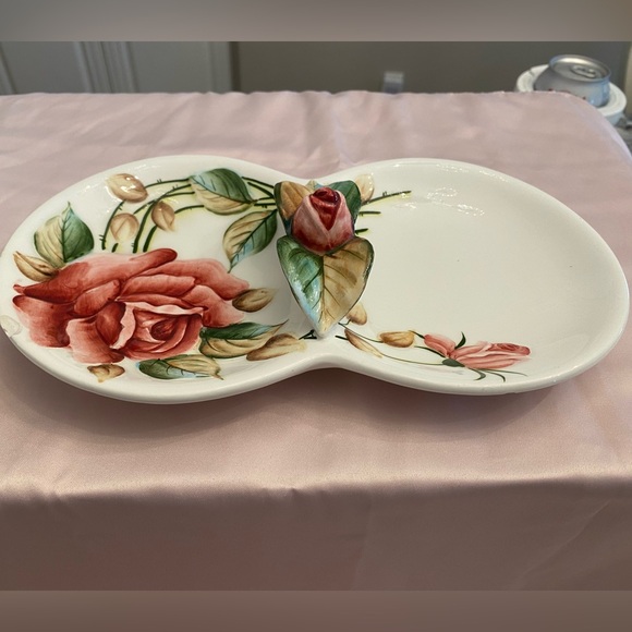 ESD JAPAN HAND PAINTED CERAMIC DOUBLE DISH WITH ROSE DECOR AND ROSE HANDLE - Picture 4 of 7